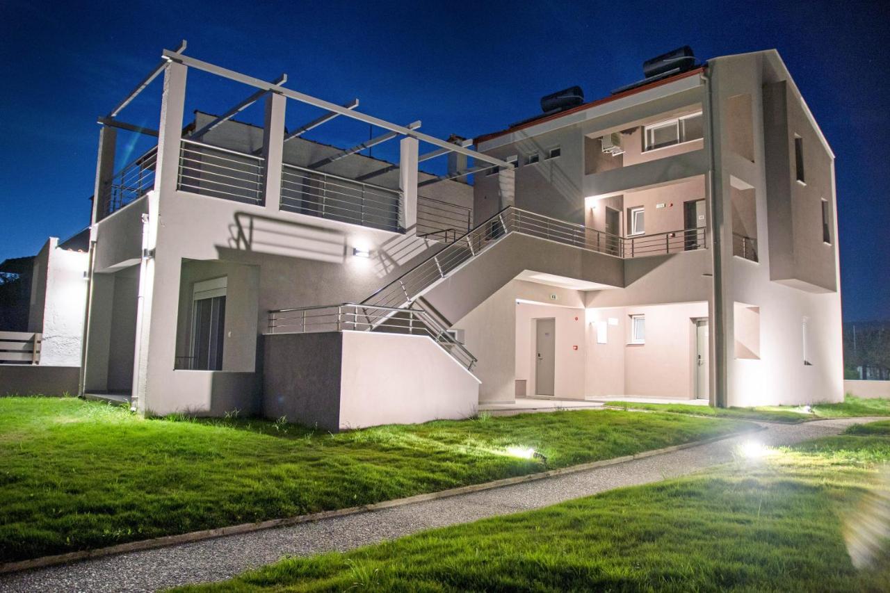 Aelia Luxury Apartments Nikiti  Exterior foto